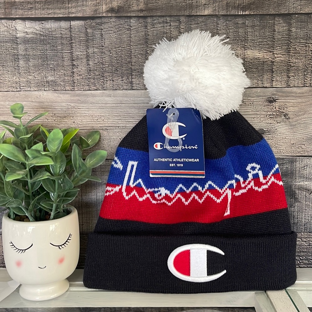 COPY - ❤️NEW!!!❤️Champion Beanie Hat with Pom.LAST ONE!